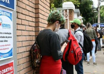 Bolsa Universidade abre período para candidatos escolherem novos cursos