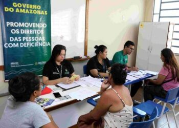 Seduc abre vagas em curso gratuito de Atendimento Específico em Deficiência Visual