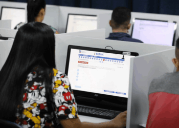 Quer concluir o ensino fundamental ou médio completo? Estão abertas as inscrições para alunos novatos da EJA 2025