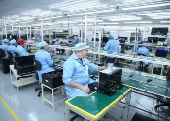 OPORTUNIDADE DE PRIMEIRO EMPREGO O RH Personal está selecionando para Operador(a) de Produção!