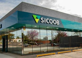 Sicoob Amazônia tem vagas abertas para área comercial e de tecnologia em Manaus