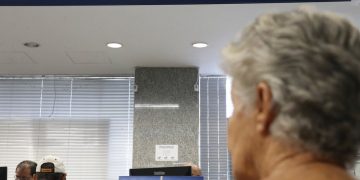 Lote extra do PIS-Pasep: pagamentos começam nesta quarta; veja se vai receber